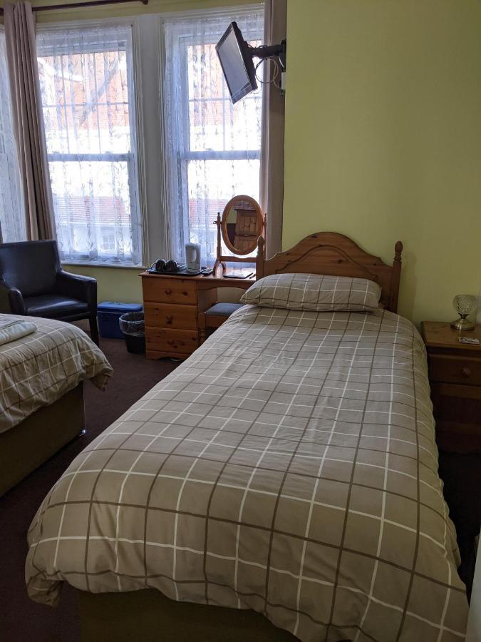 Kingswinford Guest House Paignton Buitenkant foto